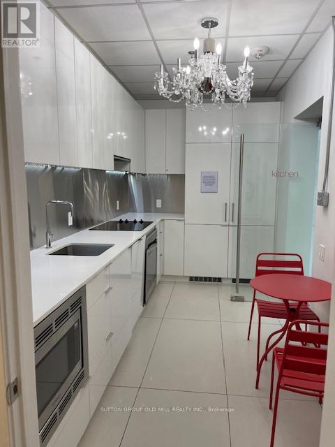 2209 - 185 Roehampton Avenue, Toronto, Ontario  M4P 0C6 - Photo 15 - C12668858