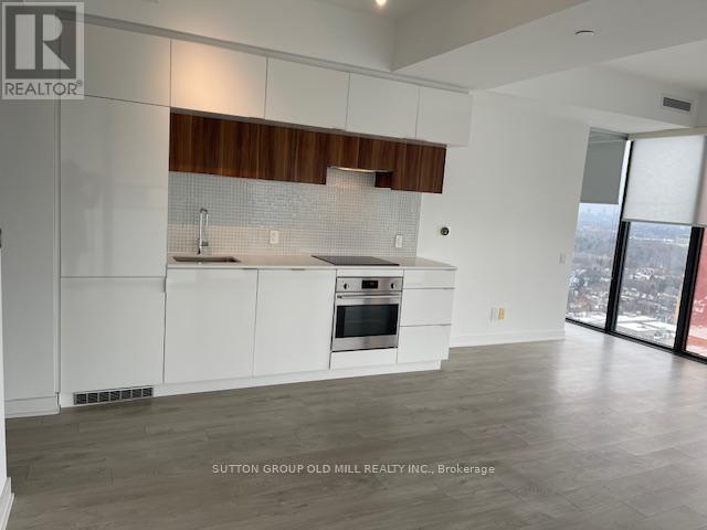 2209 - 185 Roehampton Avenue, Toronto, Ontario  M4P 0C6 - Photo 2 - C12668858