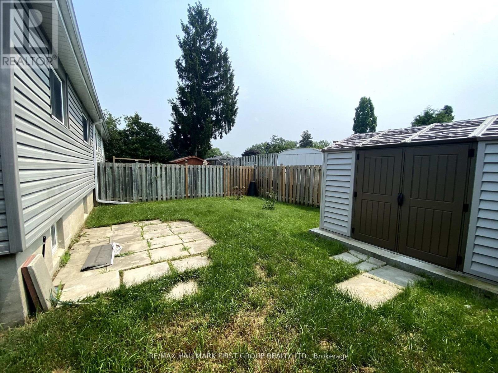 973 Mink Street, Pickering, Ontario L1W 2G6 - Photo 16 - E12668782