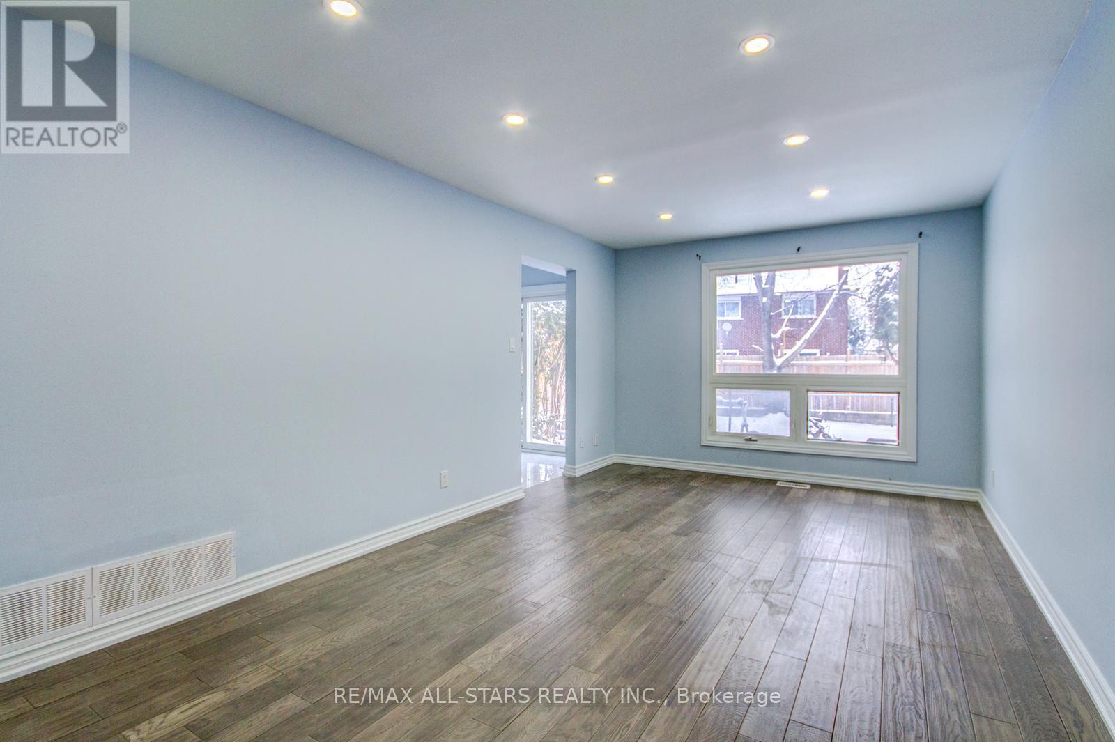 10 - 50 Verne Crescent E, Toronto, Ontario  M1B 2X1 - Photo 4 - E12668786