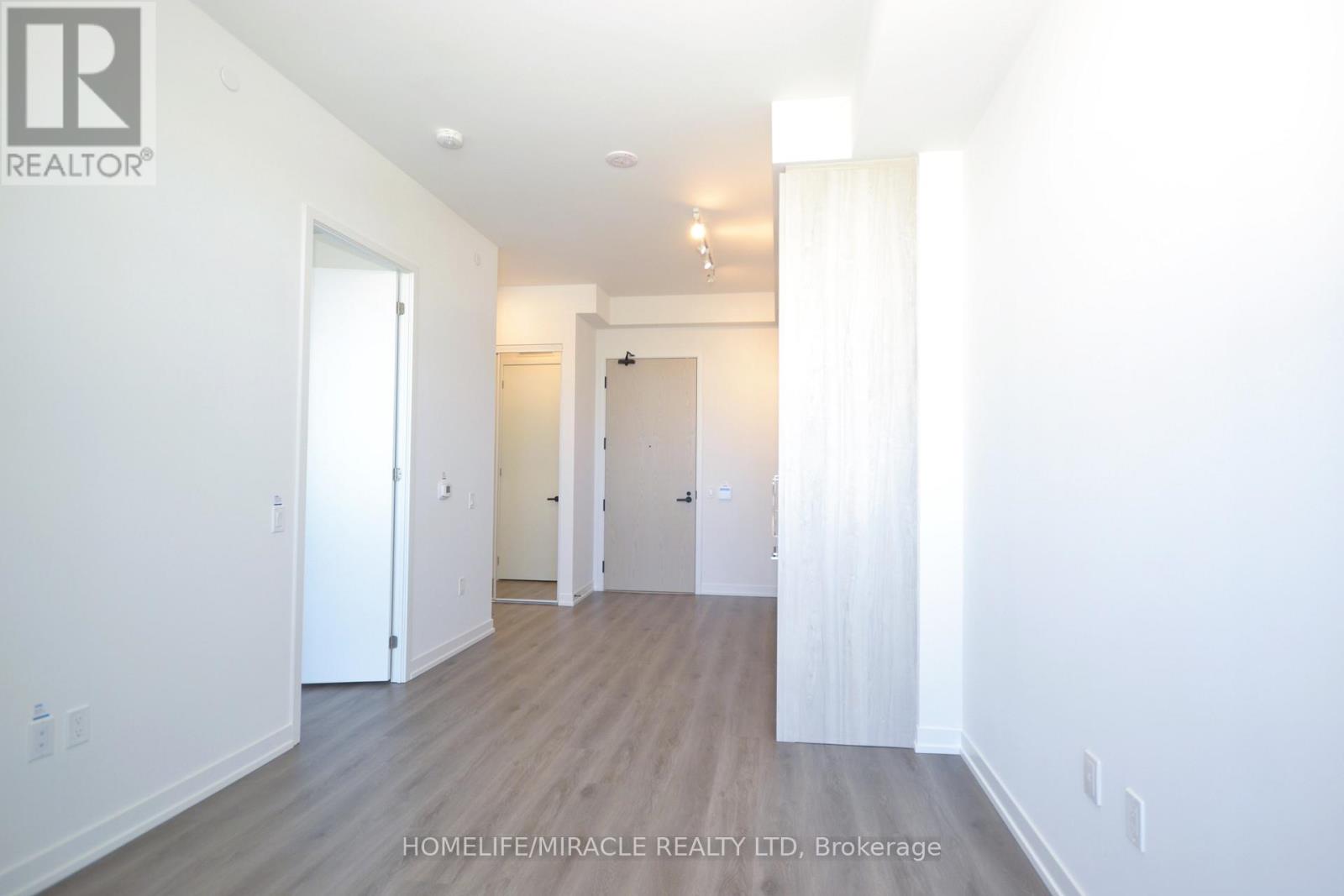 2711 - 225 Commerce Street, Vaughan, Ontario  L4K 5Z7 - Photo 18 - N12668758