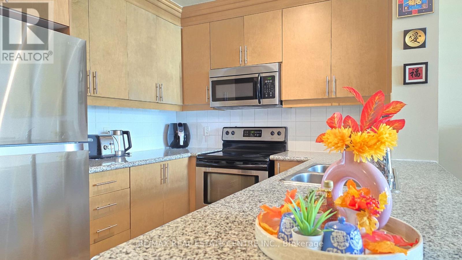 Ph207 - 18 Harding Boulevard, Richmond Hill, Ontario  L4C 0T3 - Photo 18 - N12668806