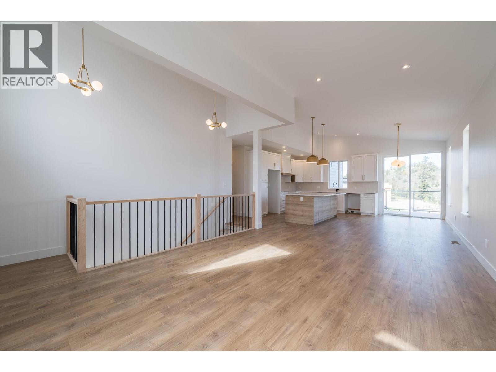 1609 Cordonier Place, Kamloops, British Columbia  V2E 0E4 - Photo 8 - 10372012