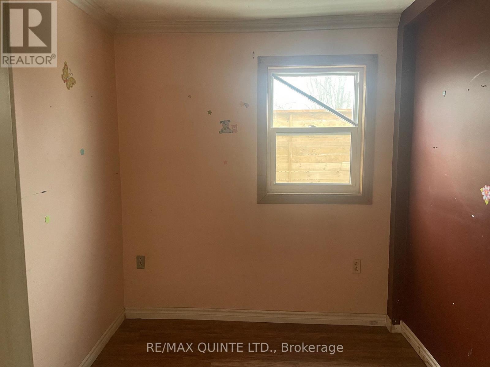 Photo 5 of 13 for 55 Connaught Avenue