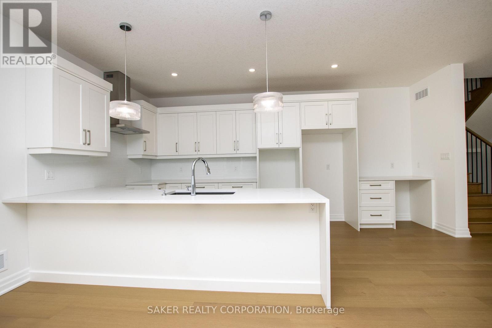 536 Regent Street, Strathroy-Caradoc, Ontario  N0L 1W0 - Photo 11 - X12668890