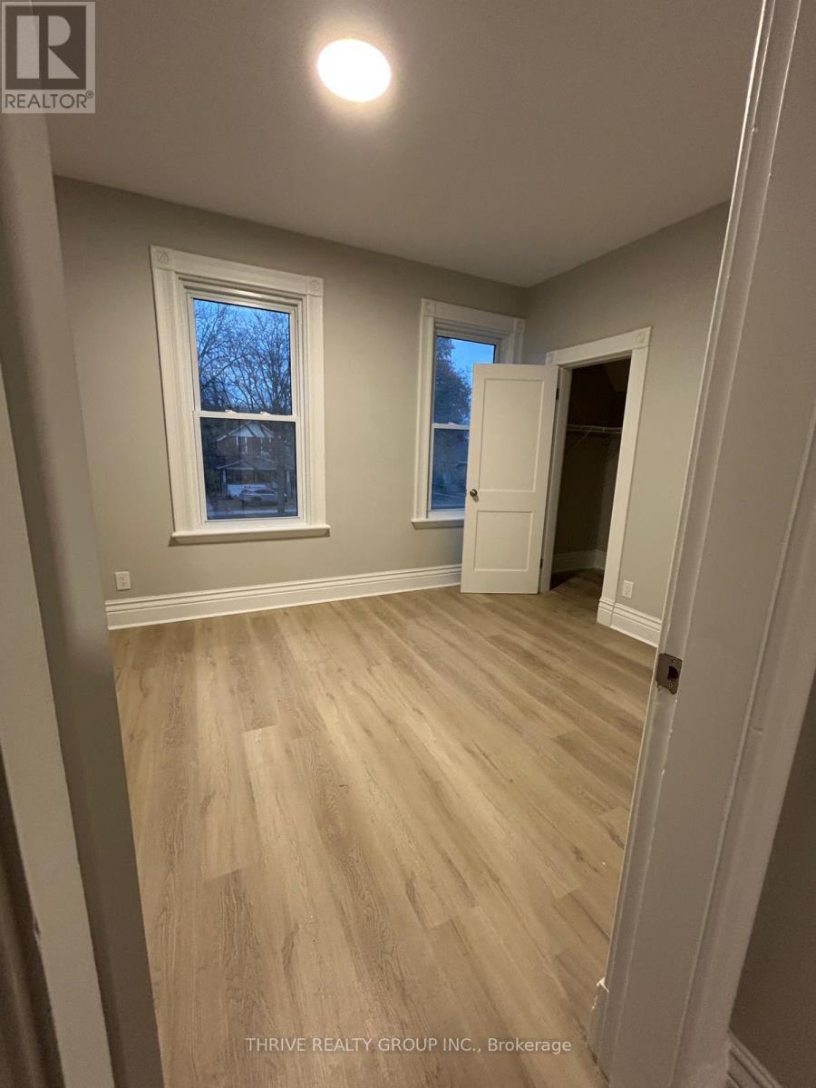 Upper - 195 Colborne Street, London East, Ontario  N6B 2S3 - Photo 7 - X12669086