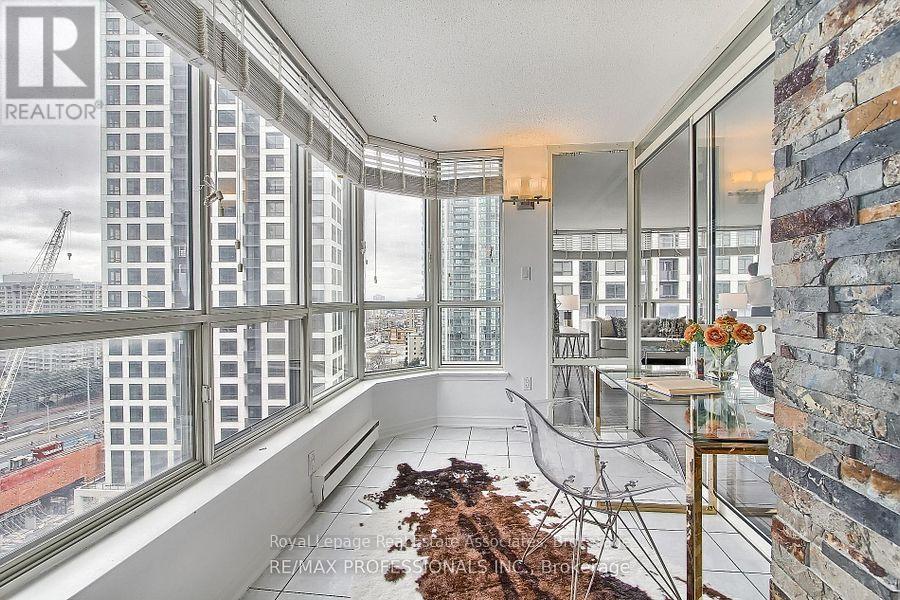 511 - 55 Elm Drive W, Mississauga, Ontario  L5B 3Z3 - Photo 22 - W12668816