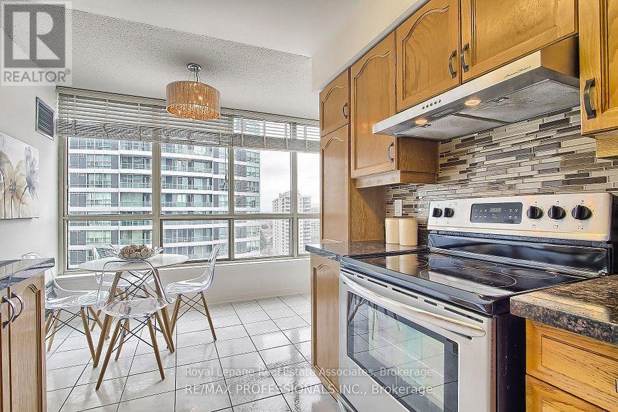 511 - 55 Elm Drive W, Mississauga, Ontario  L5B 3Z3 - Photo 25 - W12668816