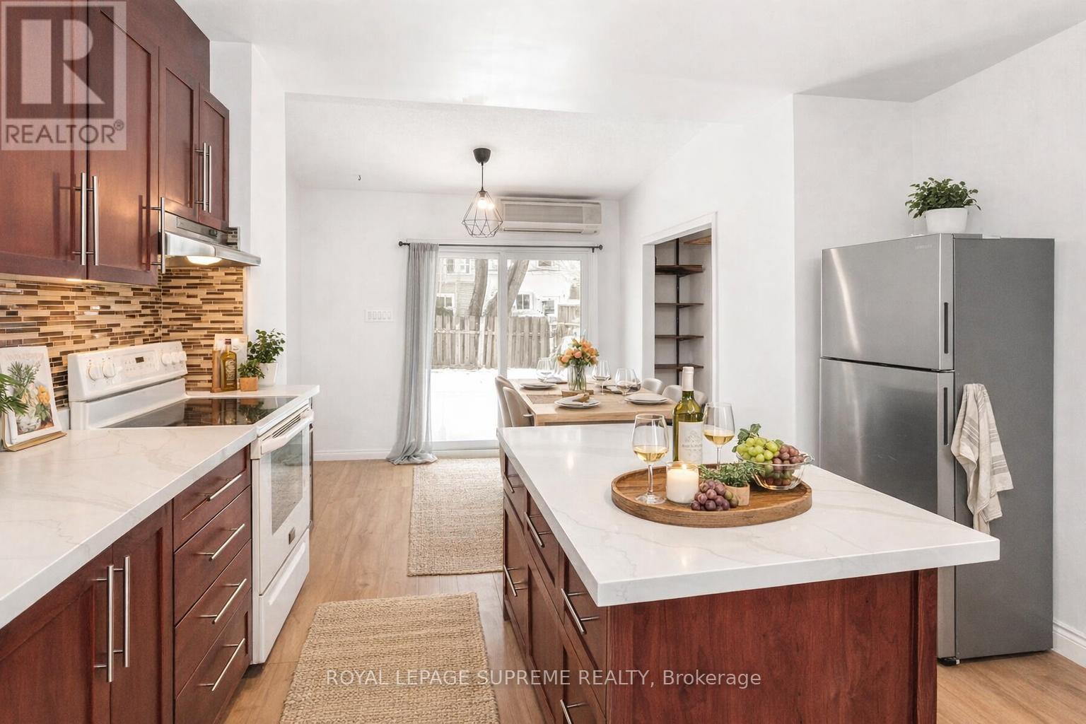 13 Royal Street, Toronto, Ontario  M6N 3Z3 - Photo 10 - W12668834