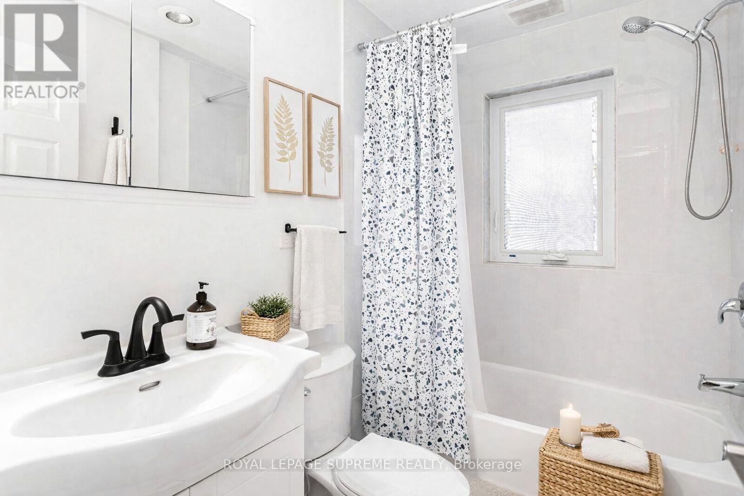 13 Royal Street, Toronto, Ontario  M6N 3Z3 - Photo 27 - W12668834