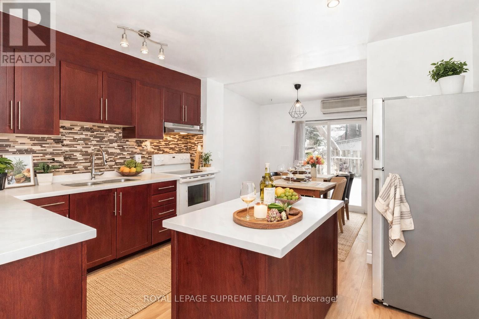 13 Royal Street, Toronto, Ontario  M6N 3Z3 - Photo 8 - W12668834