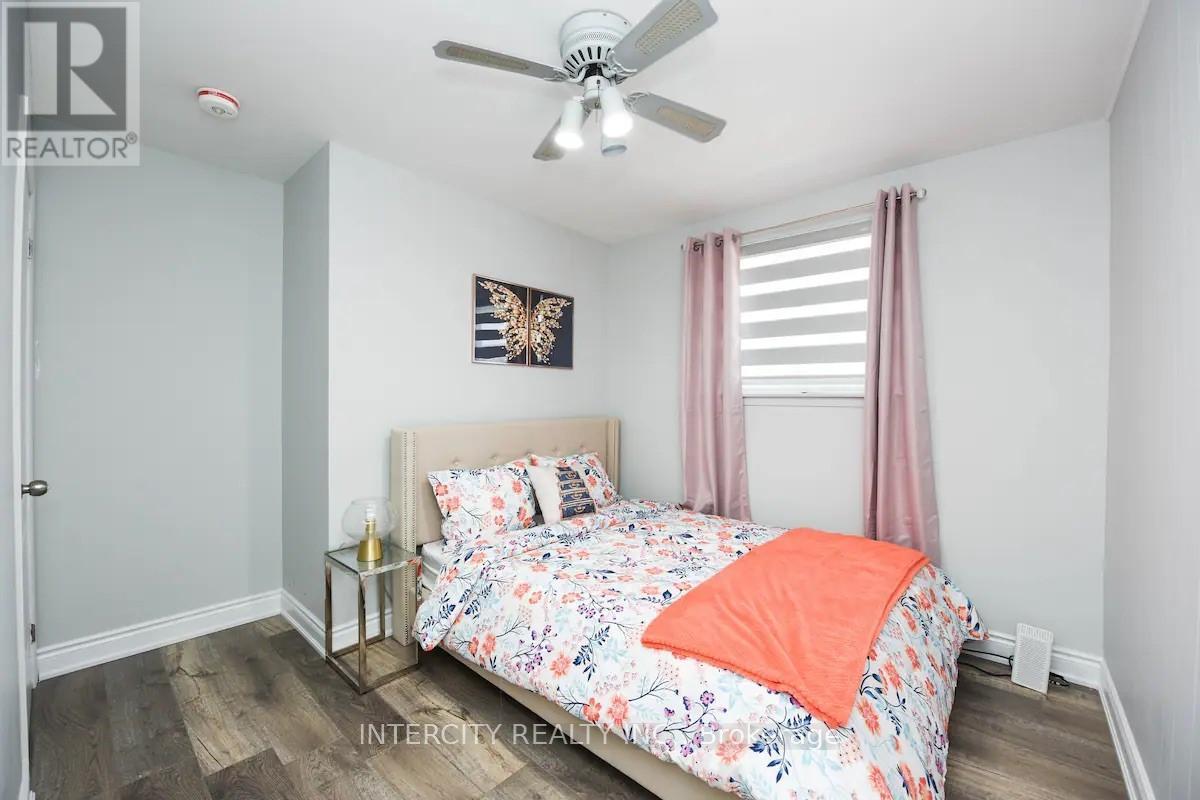 13 Armbro Avenue, Brampton, Ontario  L6Y 1X1 - Photo 6 - W12668876