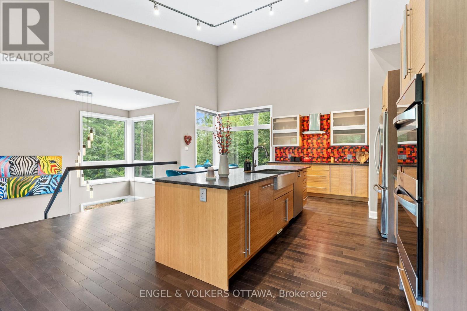 108 Edith Margaret Place, Ottawa, Ontario  K2W 1A8 - Photo 13 - X12331237