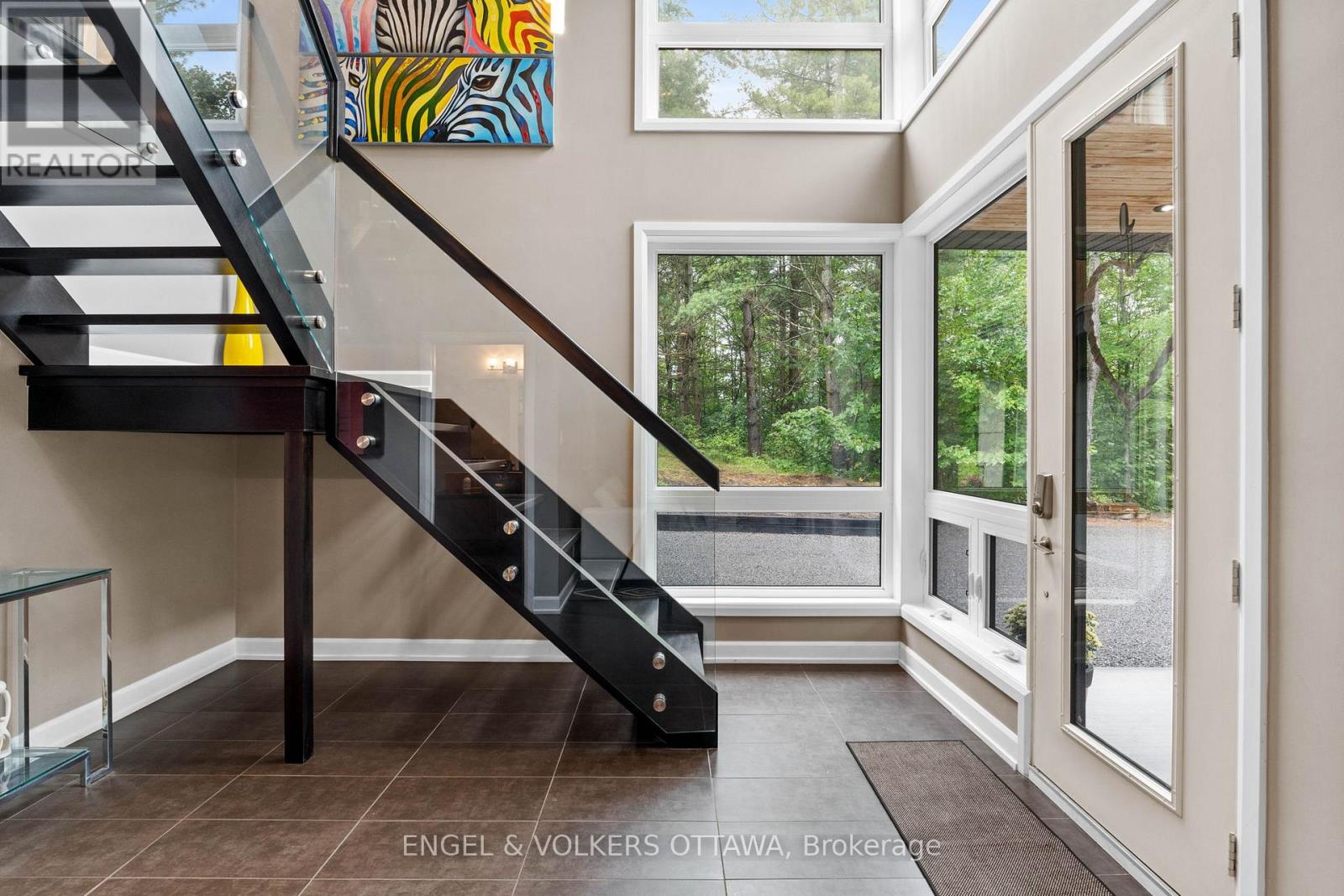 108 Edith Margaret Place, Ottawa, Ontario  K2W 1A8 - Photo 6 - X12331237