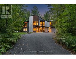 108 EDITH MARGARET PLACE, Ottawa, Ontario