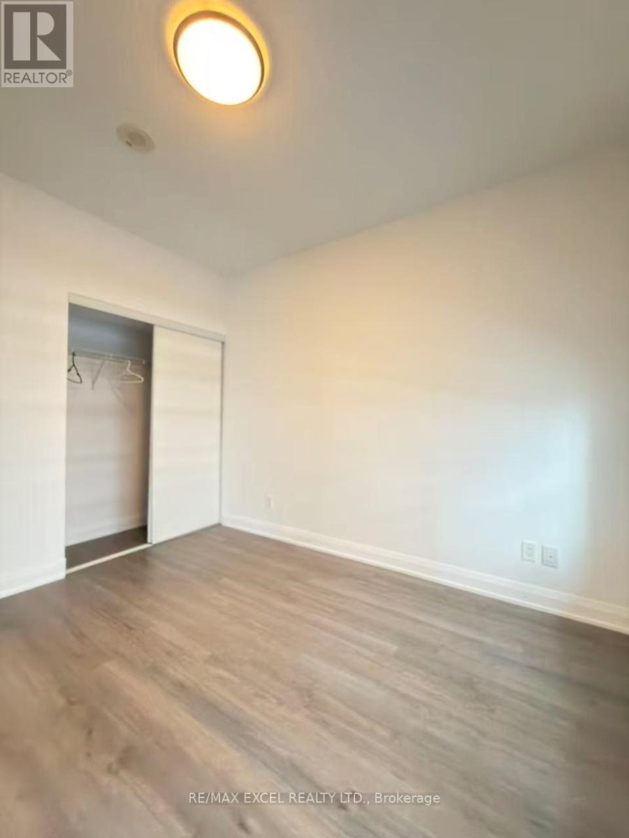 818 - 15 Water Walk Drive, Markham, Ontario  L6G 0G2 - Photo 8 - N12659060