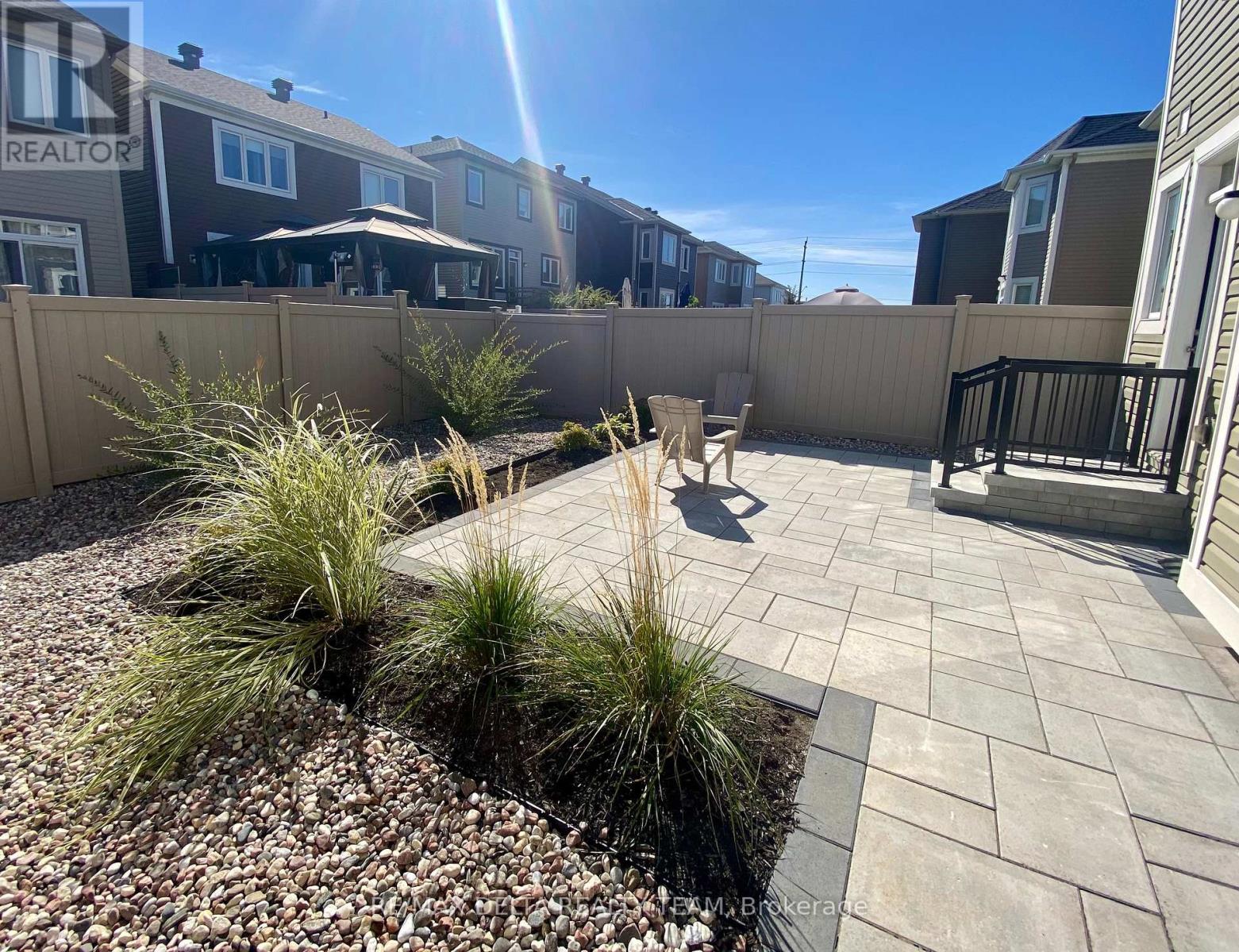 66 Escallonia Court, Ottawa, Ontario  K2S 0W9 - Photo 10 - X12668882