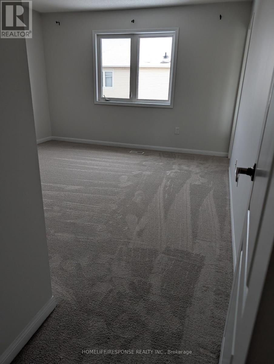 Upper Level - 1059 Savoline Boulevard, Milton, Ontario  L9T 8P2 - Photo 15 - W12646114