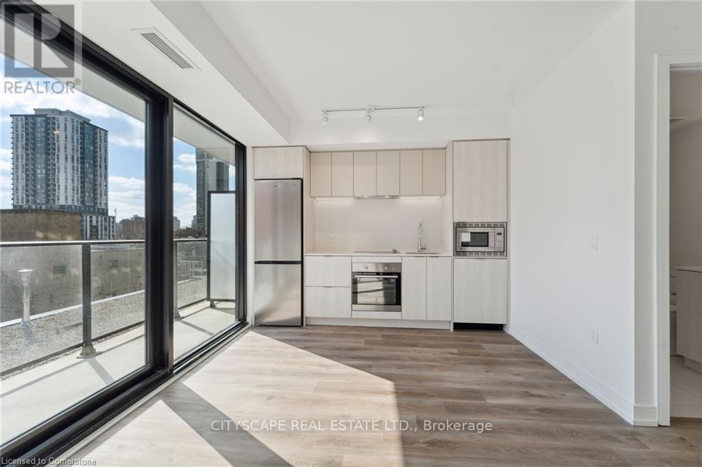 534 - 1 Jarvis Street, Hamilton, Ontario  L8R 3J2 - Photo 11 - X12668734