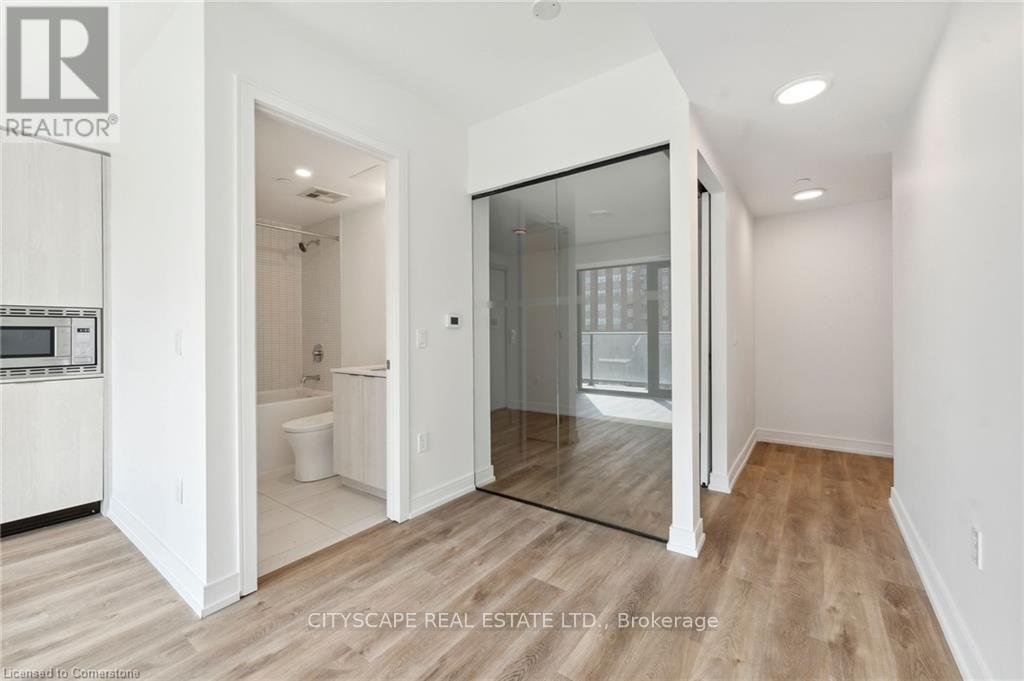 534 - 1 Jarvis Street, Hamilton, Ontario  L8R 3J2 - Photo 18 - X12668734