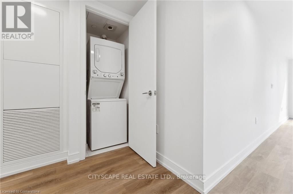 534 - 1 Jarvis Street, Hamilton, Ontario  L8R 3J2 - Photo 7 - X12668734