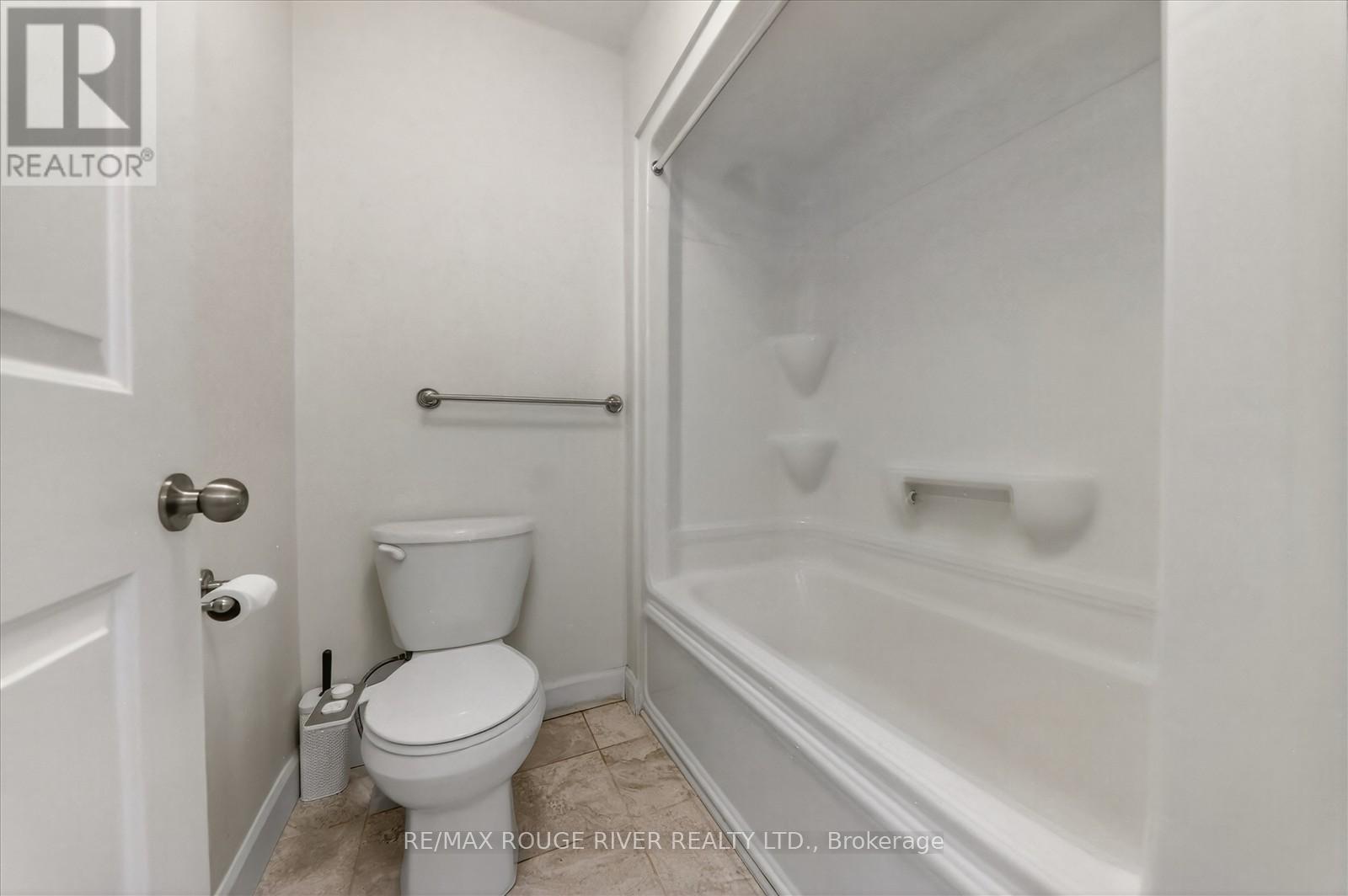 46 Erie Court, Loyalist, Ontario  K7N 0E3 - Photo 27 - X12668788