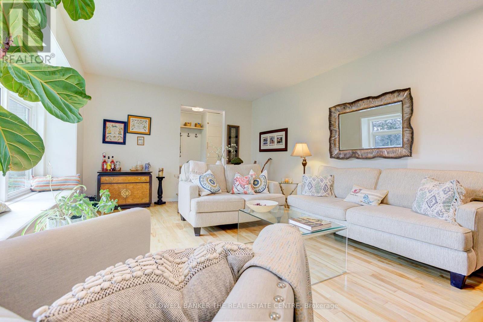 83 Inwood Crescent, Kitchener, Ontario  N2M 2L9 - Photo 9 - X12668802