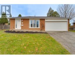 10 ASHDALE COURT, Hamilton, Ontario