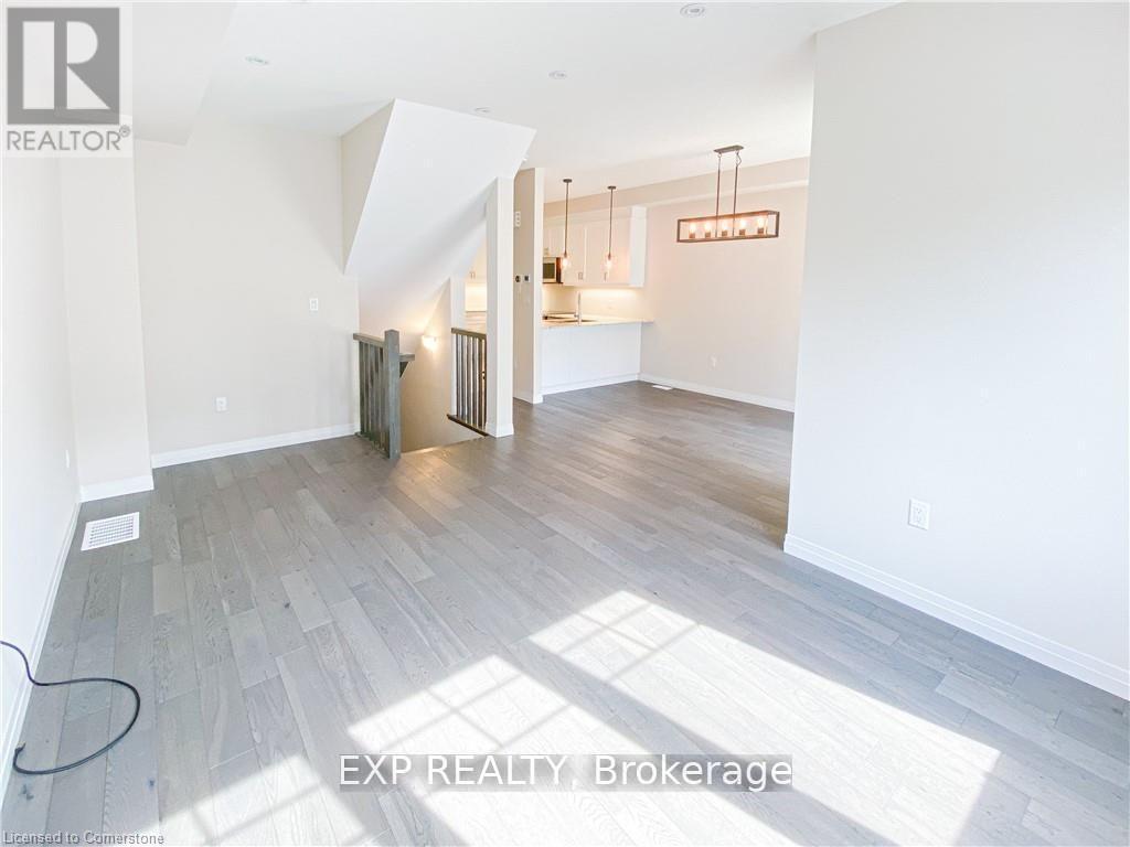 6 Ritchie Lane, Hamilton, Ontario  L9G 0H2 - Photo 6 - X12668856