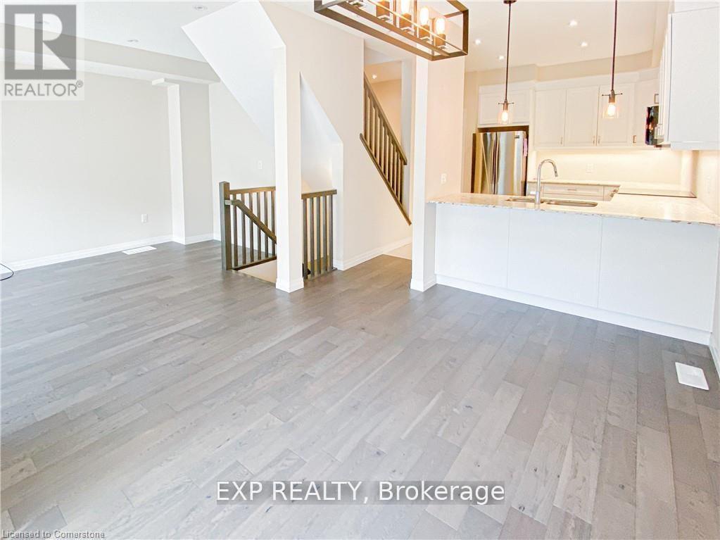 6 Ritchie Lane, Hamilton, Ontario  L9G 0H2 - Photo 8 - X12668856