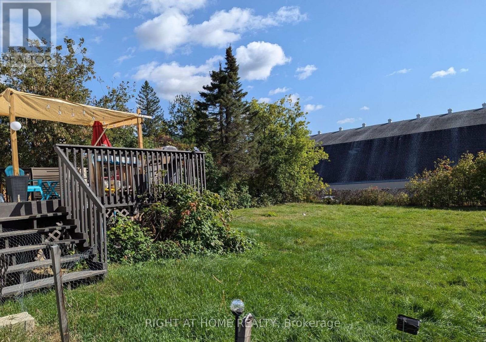 521 Mccool Street, Mattawa, Ontario  P0H 1V0 - Photo 25 - X12668862