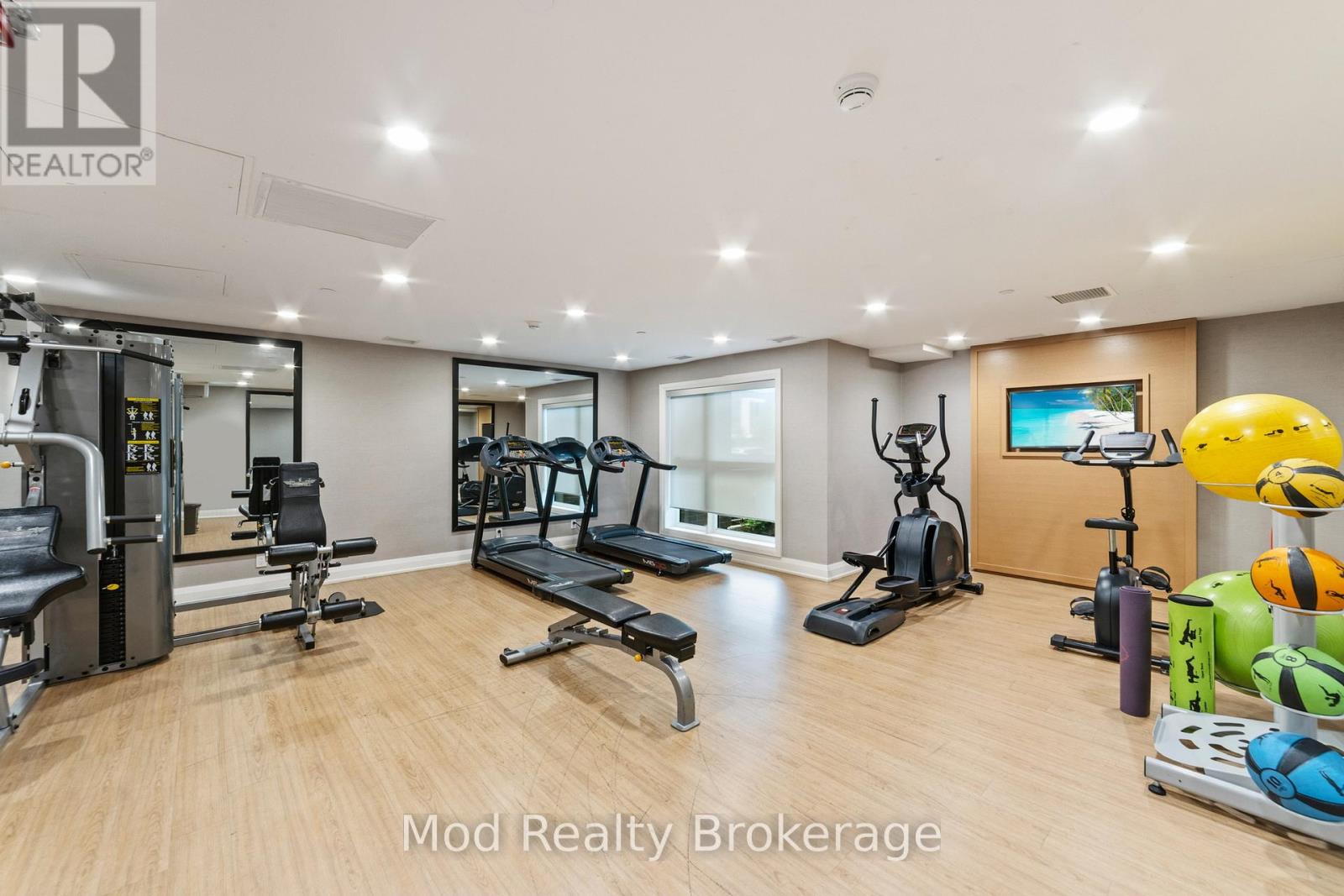 129 - 128 Grovewood Common, Oakville, Ontario  L6H 0X3 - Photo 16 - W12669064
