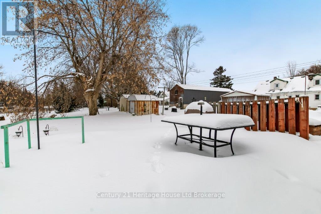 876 Isabel Street, Woodstock, Ontario  N4S 2A8 - Photo 18 - X12669110