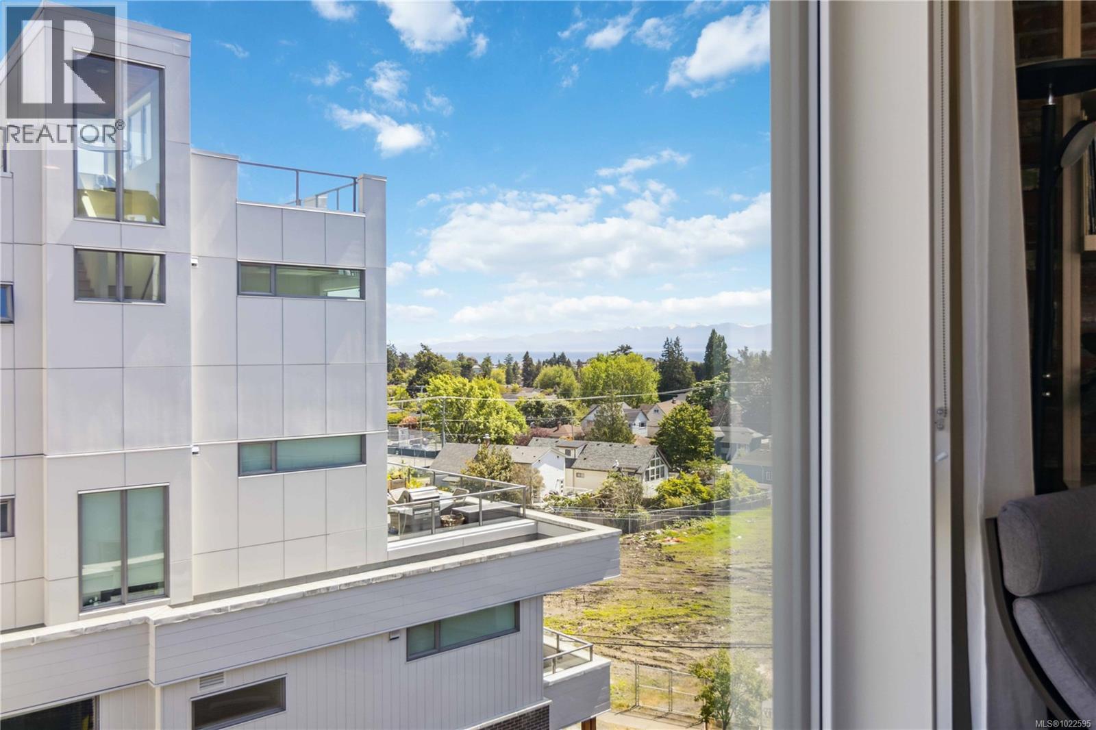 601 501 Park Pl, Esquimalt, British Columbia  V9A 0H3 - Photo 39 - 1022595