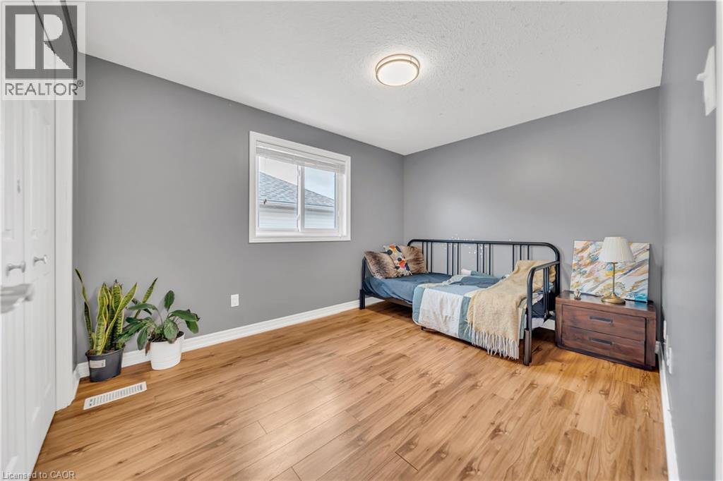 35 Templewood Drive, Kitchener, Ontario  N2R 1K9 - Photo 23 - 40791461