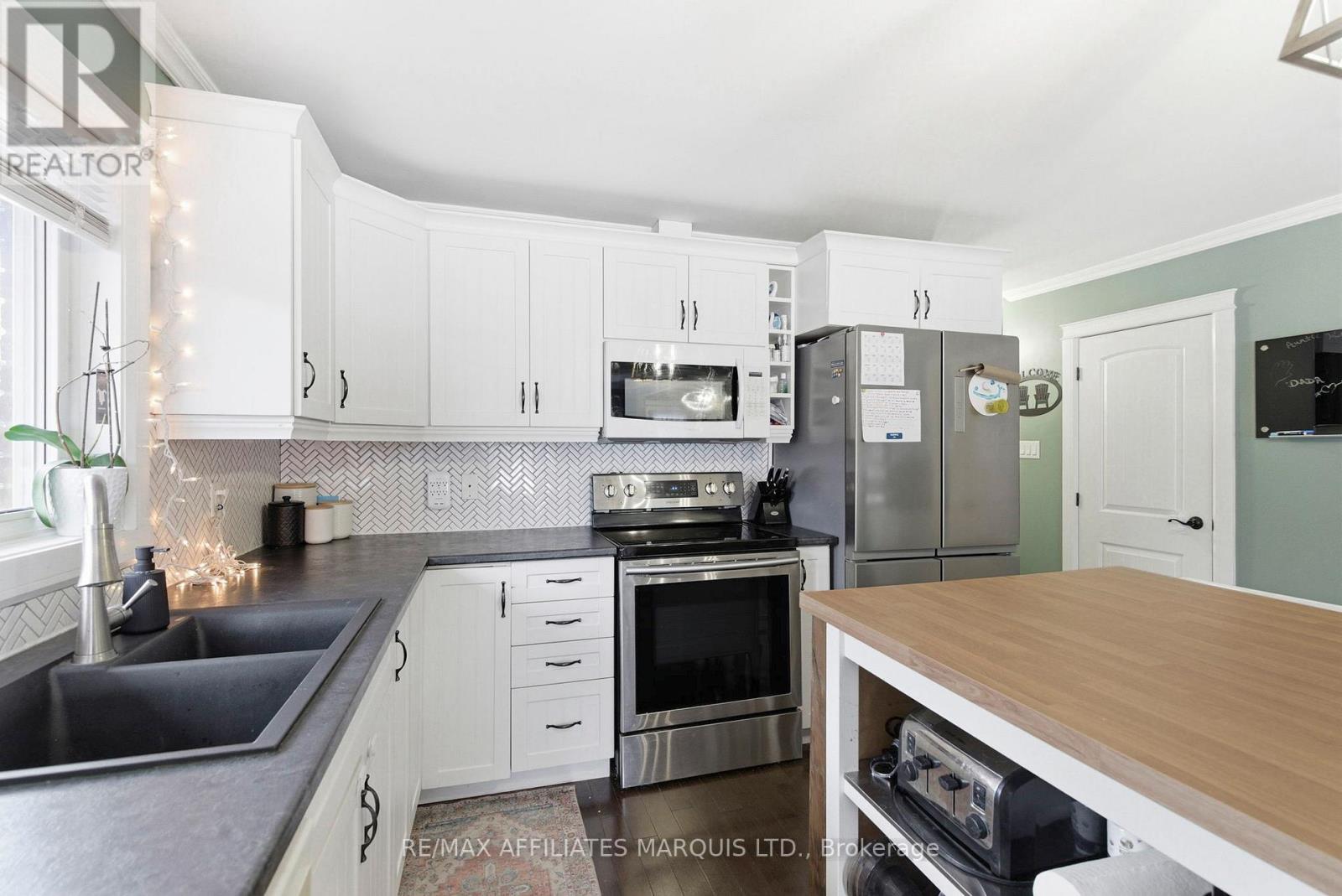 1110 Carleton Street, Cornwall, Ontario  K6H 4Y7 - Photo 12 - X12669014