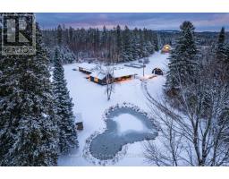 1076 BEAVER LANE, Springwater, Ontario