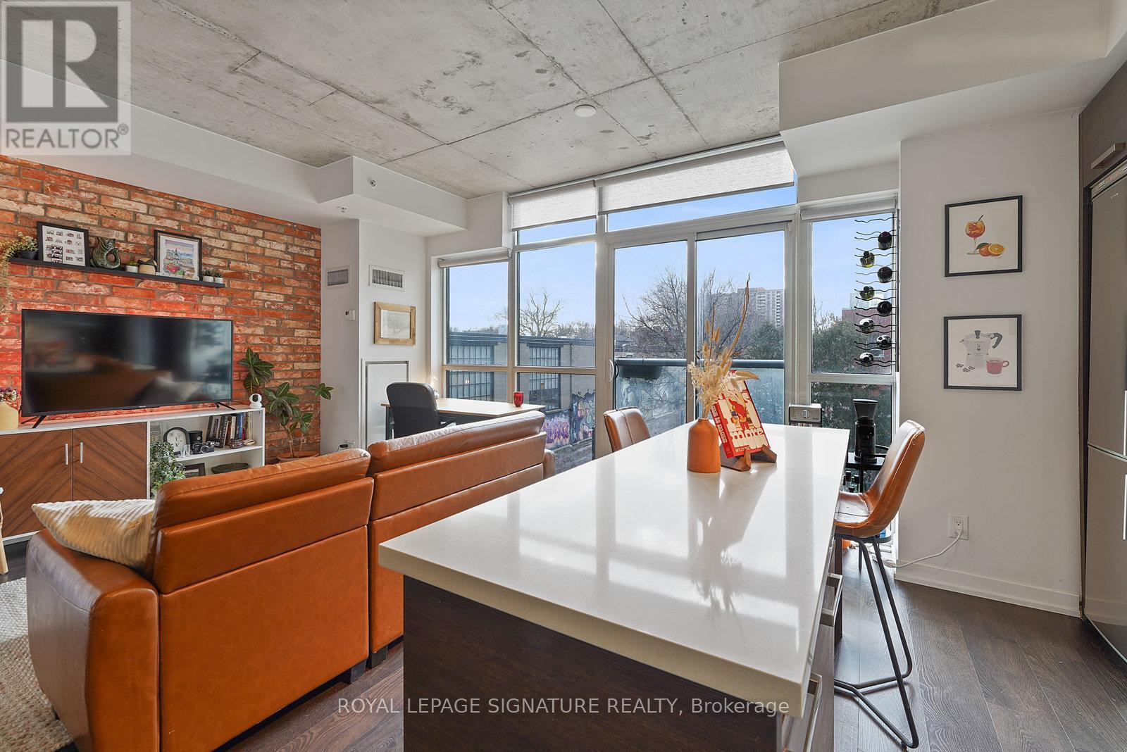 315 - 1205 Queen Street W, Toronto, Ontario  M6K 0B9 - Photo 11 - C12662398