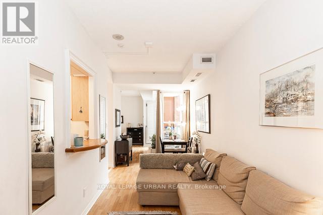 303 - 39 Jarvis Street, Toronto, Ontario  M5E 1Z5 - Photo 4 - C12668878