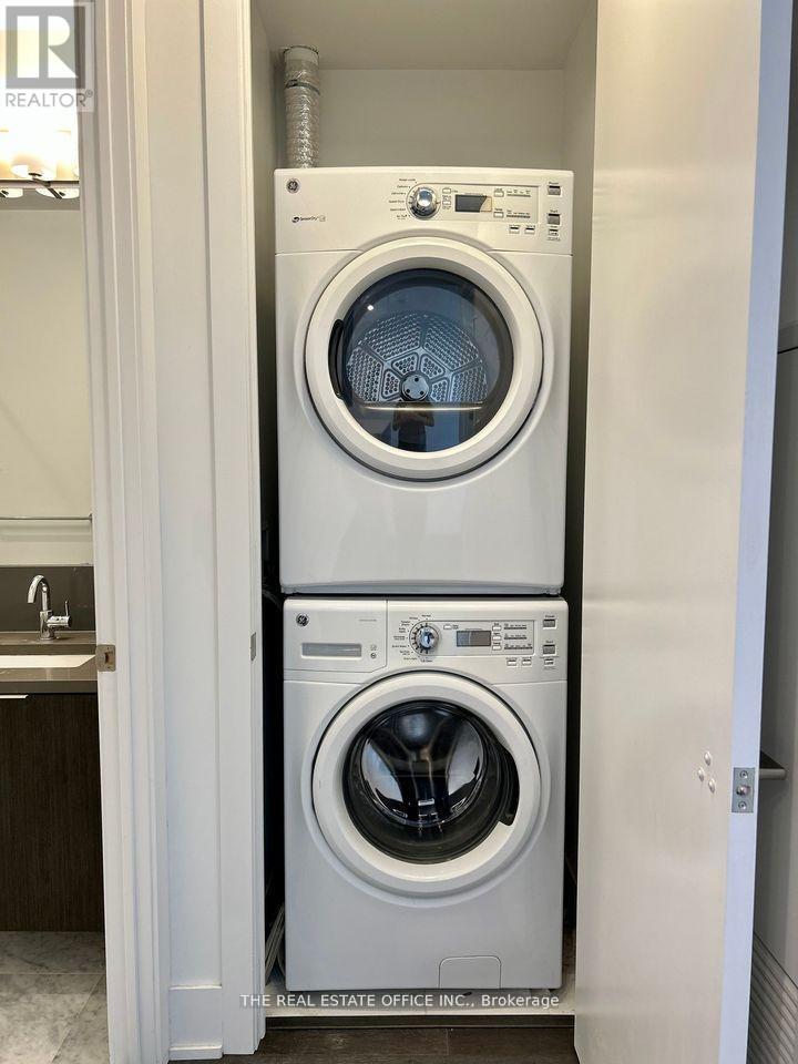 Ph01 - 38 Iannuzzi Street, Toronto, Ontario  M5V 0S2 - Photo 10 - C12668916