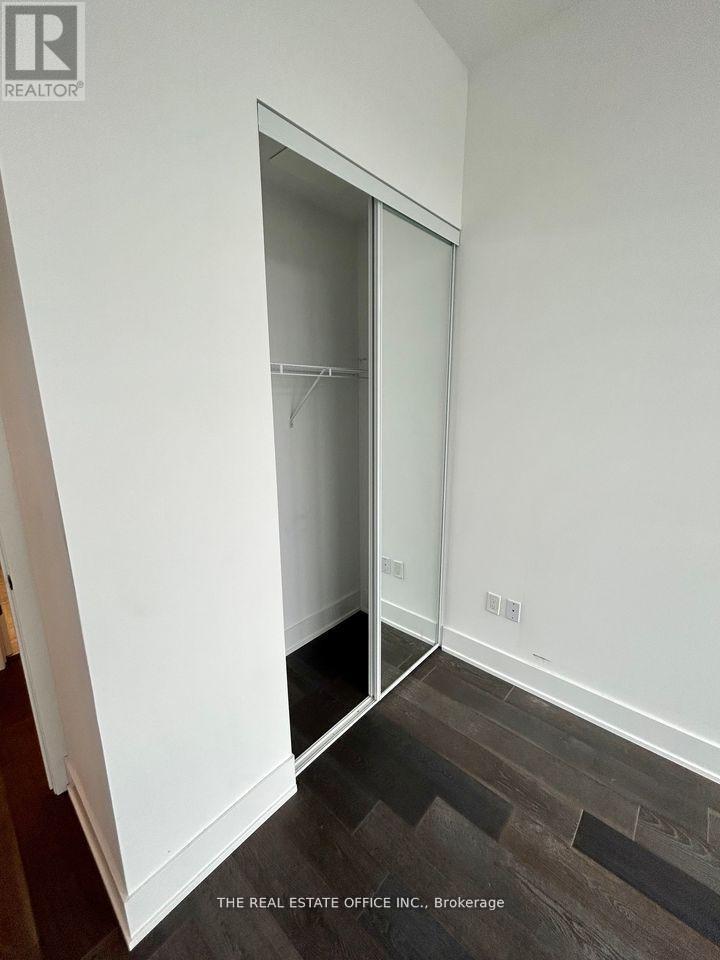 Ph01 - 38 Iannuzzi Street, Toronto, Ontario  M5V 0S2 - Photo 11 - C12668916