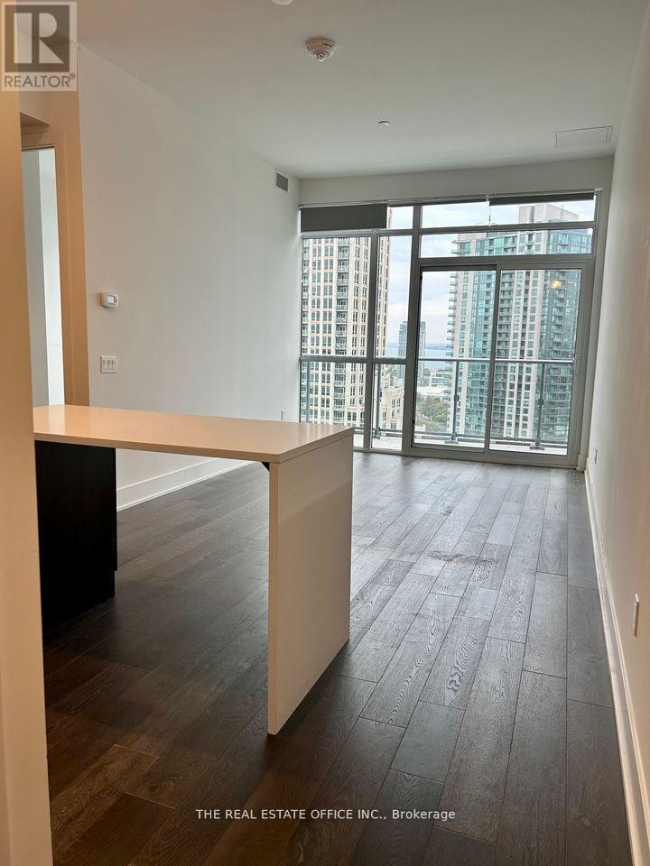 Ph01 - 38 Iannuzzi Street, Toronto, Ontario  M5V 0S2 - Photo 6 - C12668916