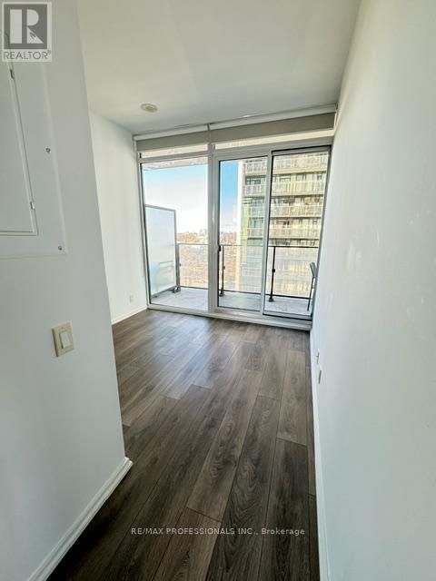 1708 - 125 Peter Street, Toronto, Ontario  M5V 0M2 - Photo 6 - C12668968