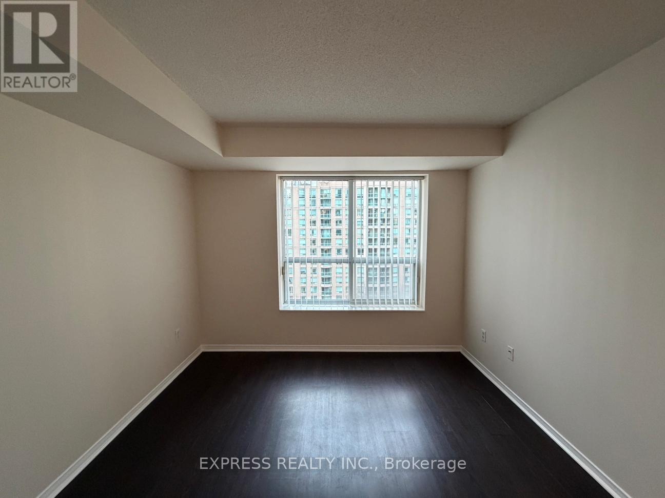 1005 - 29 Pemberton Avenue, Toronto, Ontario  M2M 4L5 - Photo 8 - C12669044