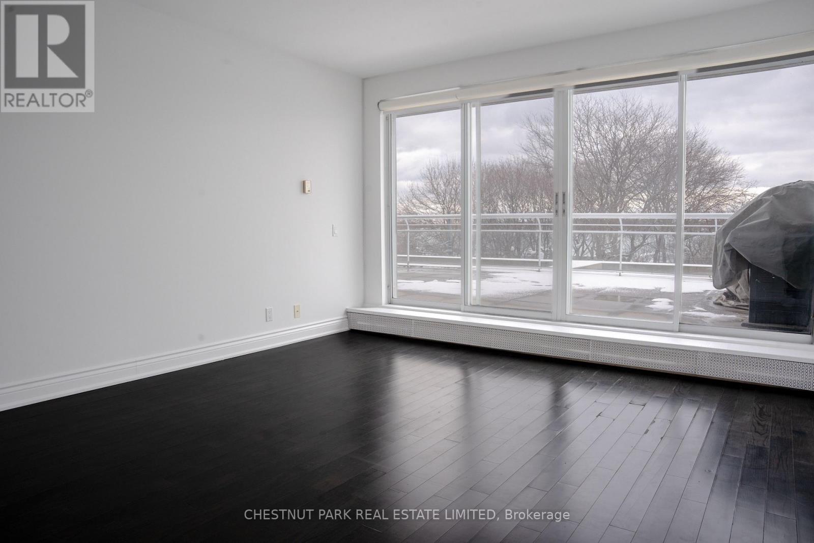 306w - 480 Queens Quay, Toronto, Ontario  M5V 2Y3 - Photo 8 - C12669128