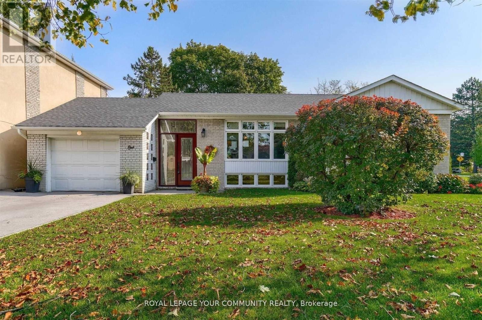 1 Yewfield Crescent, Toronto, Ontario  M3B 2Y4 - Photo 37 - C12669140