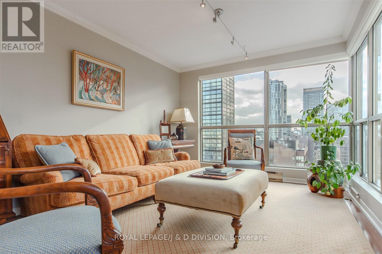 1607 - 298 Jarvis Street, Toronto, Ontario  M5B 2M4 - Photo 6 - C12669160