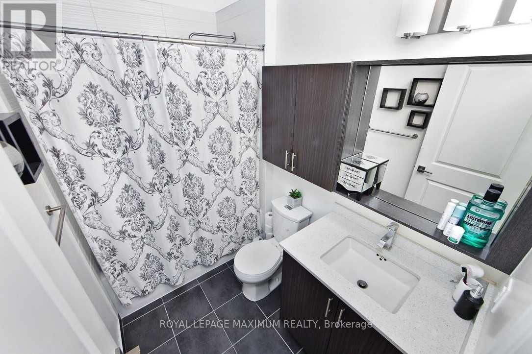 2112 - 3600 Highway 7 Road, Vaughan, Ontario  L4L 0G7 - Photo 8 - N12665350