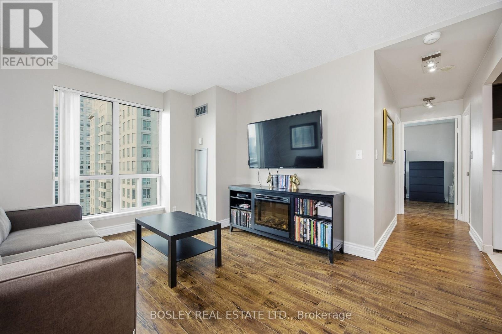 1711 - 8 Lee Centre Drive, Toronto, Ontario  M1H 3H8 - Photo 12 - E12666318