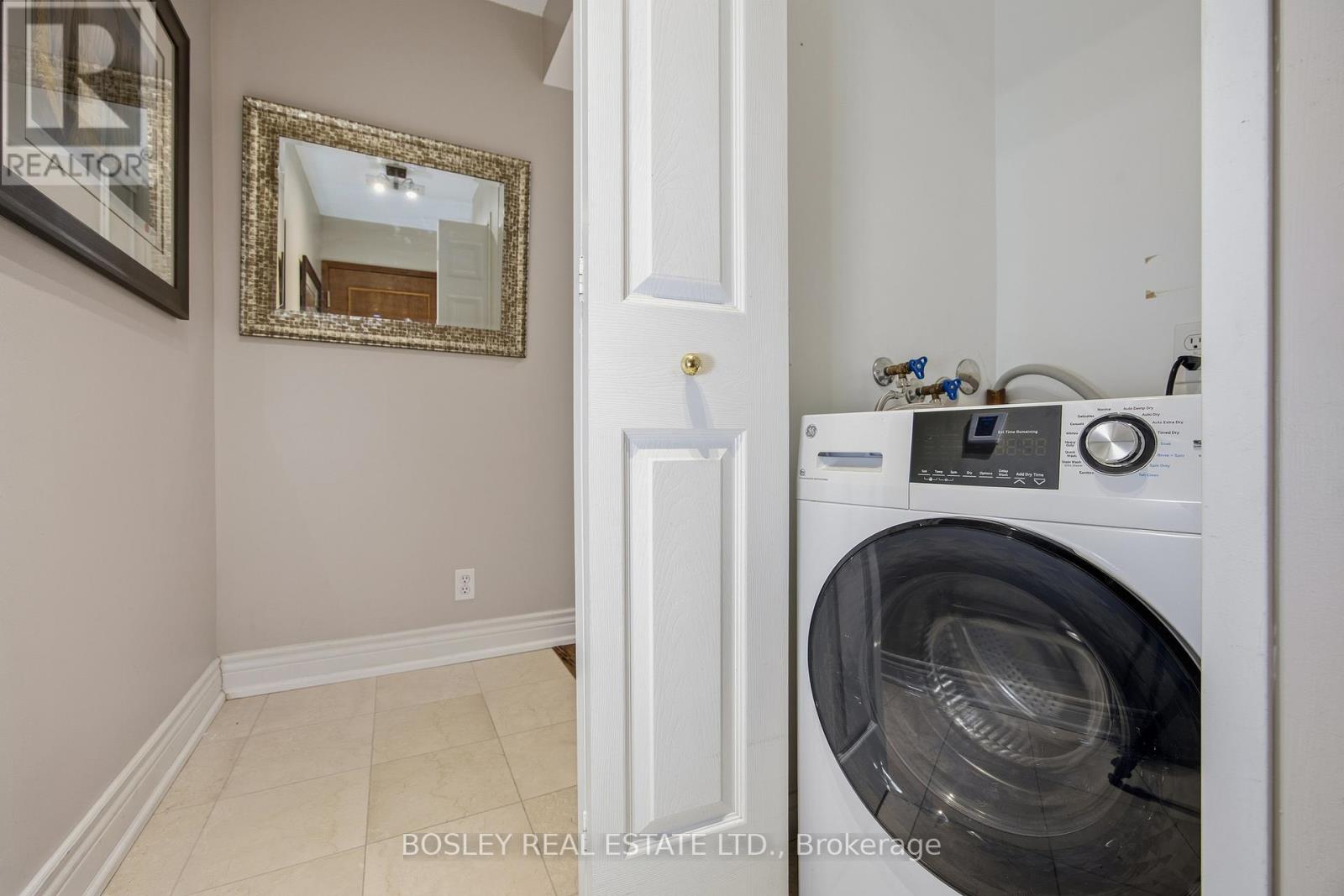 1711 - 8 Lee Centre Drive, Toronto, Ontario  M1H 3H8 - Photo 6 - E12666318